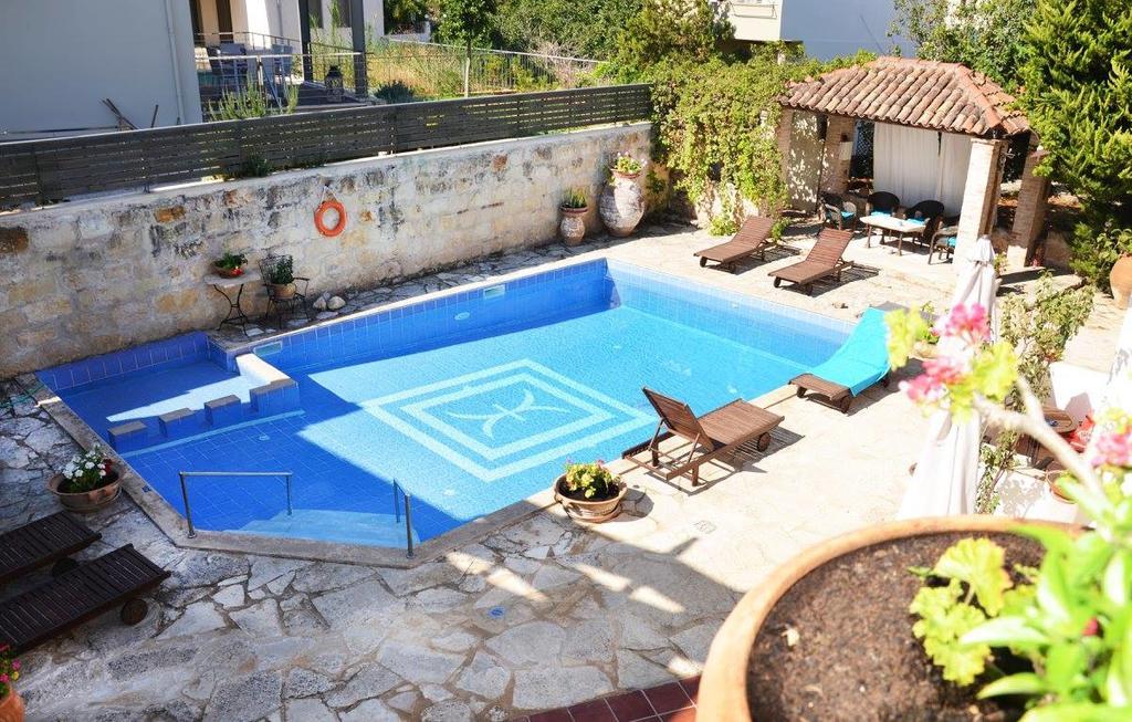 Potoula Apts カト・ダラトソ エクステリア 写真